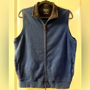 Pendleton Men's Blue Full Zip Vest Stand-Up Collar with Pockets. Size Small
